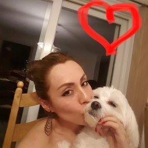 Meet your Posher, Ana